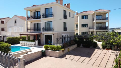 Property building, Pool view, Swimming pool