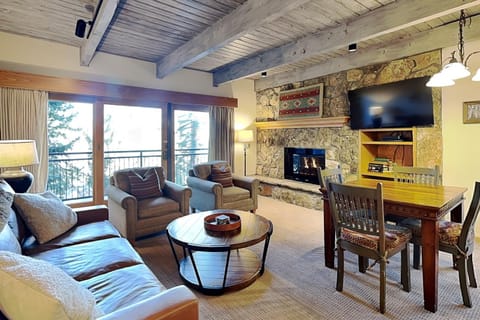 Timberline Condominiums 2 Bedroom Deluxe Unit A2A House in Snowmass Village