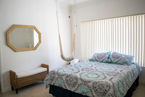 Coral Suite close to Little Havana -1K Vacation rental in Coral Gables