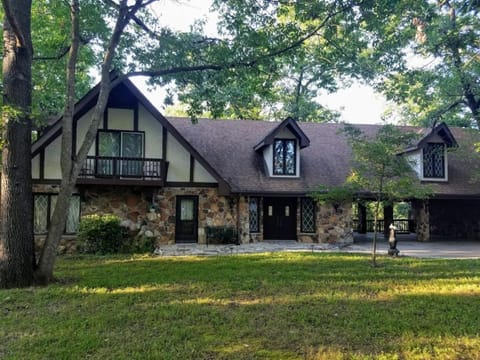 Large Lake Tudor Home, Dock, 3 acres, walk to Bagnell Dam , 1 MM House in Lake of the Ozarks