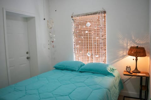 Private room in Little Havana Vacation rental in Coral Gables