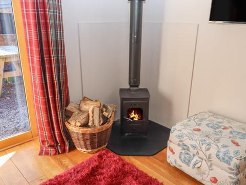 Top Farm Lodge House in Wales