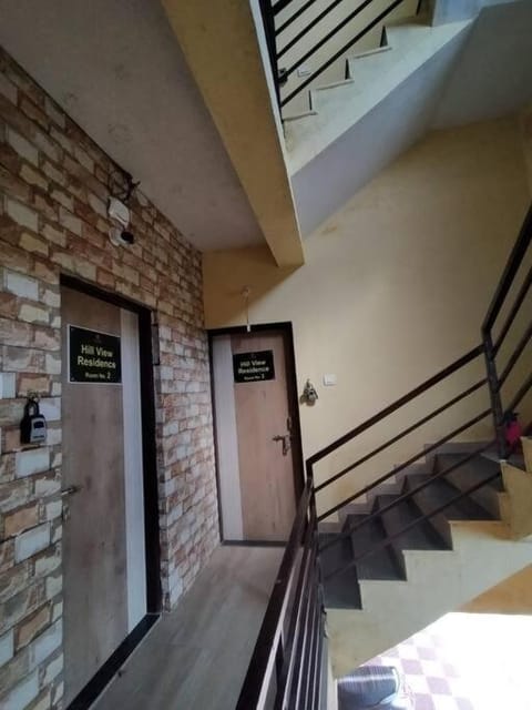 HILL VIEW RESIDENCE ROOM No 3 Condominio in Lonavla