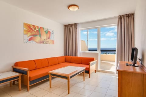 Living room, Sea view