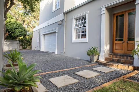 Cape Cottages Condominio in Cape Town