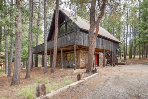 Deluxe A-Frame Home with Game Room and Deck! Casa in Angel Fire