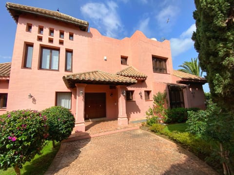 Villa Golden Mile Villa in Marbella