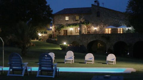 Property building, Pool view