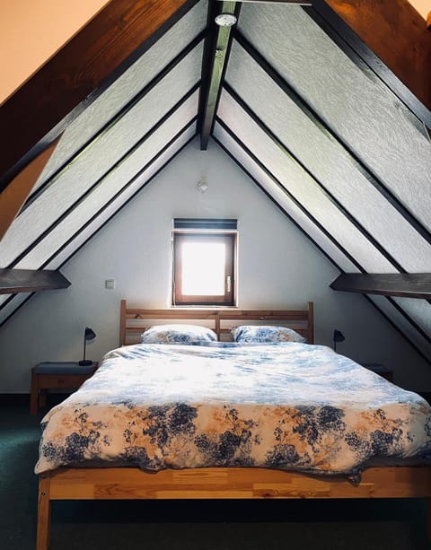 Villa 6 pers De Haan with warm swimming pool access House in De Haan