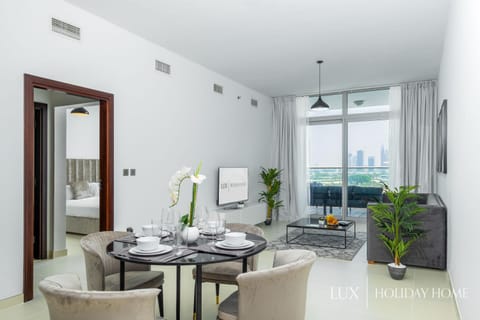 LUX - Opulent Island Suite 5 Apartment in Dubai