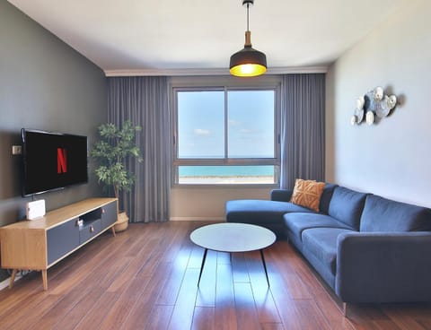 Living room, Sea view