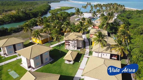 Bird's eye view, Pool view