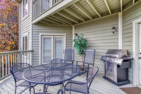 BBQ facilities, Balcony/Terrace, Seating area