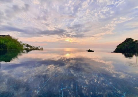 Day, Natural landscape, Pool view, Sea view, Swimming pool, Sunset