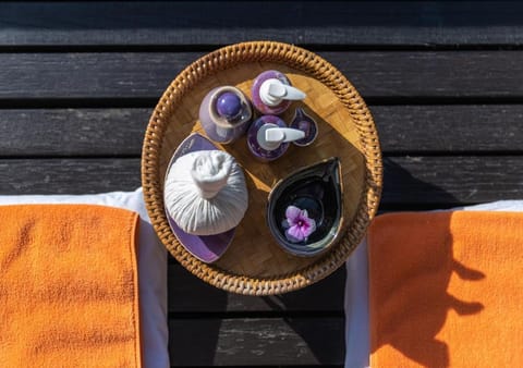 Massage, Spa and wellness centre/facilities