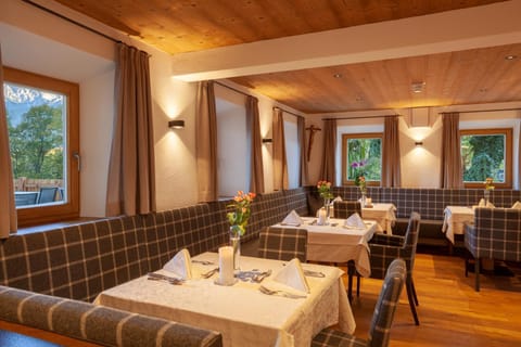 Hotel Hindenburglinde Hotel in Berchtesgadener Land