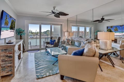 Land's End 4-303 Bay Front - Premier House in Sunset Beach