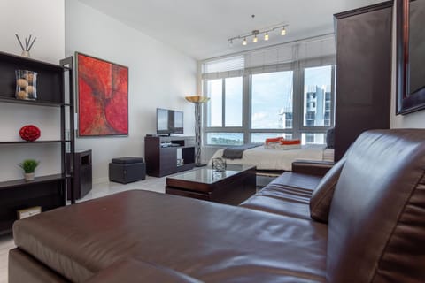 Girasole Suites Apartment hotel in Miami Beach