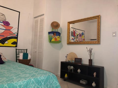 Private Suite next to Calle Ocho - 2V Vacation rental in Coral Gables