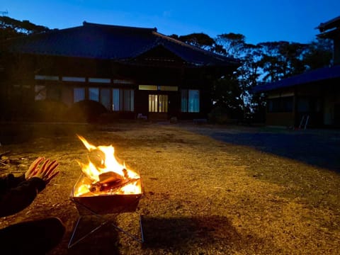 九十九里 人気の古民家宿 羽琉の里はるのさとでバーベキューとトランポリン House in Chiba Prefecture