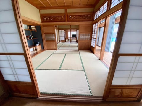 九十九里 人気の古民家宿 羽琉の里はるのさとでバーベキューとトランポリン House in Chiba Prefecture