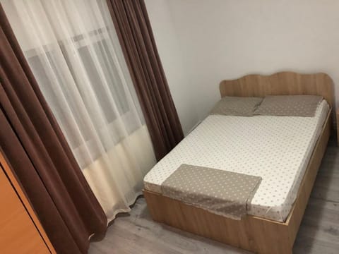 Apartament Târgoviște în regim hotelier cu 2 camere Apartment in Prahova, Romania