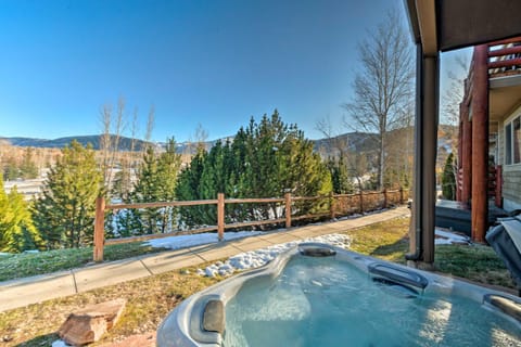 Mountain Modern Retreat 2 Miles to Ski Lifts! House in Snyderville