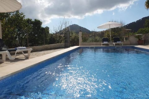 Villa Maria, bonita casa con jardín y piscina privada en Andratx Casa in Andratx