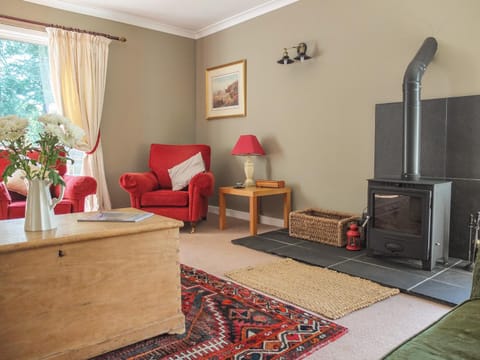 Beechwood Cottage House in Scotland