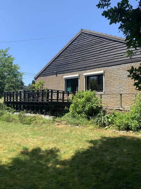 Property building, Day, Garden, Balcony/Terrace, Garden view