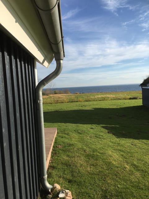 Property building, Garden, View (from property/room), Sea view