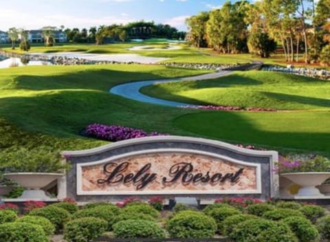 Lely-Best of Beautiful Naples Free golf from May 15-October 15 Campground/ 
RV Resort in Lely Resort