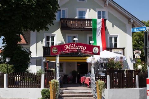 Hotel Ristorante Milano Alojamiento y desayuno in Bad Tölz