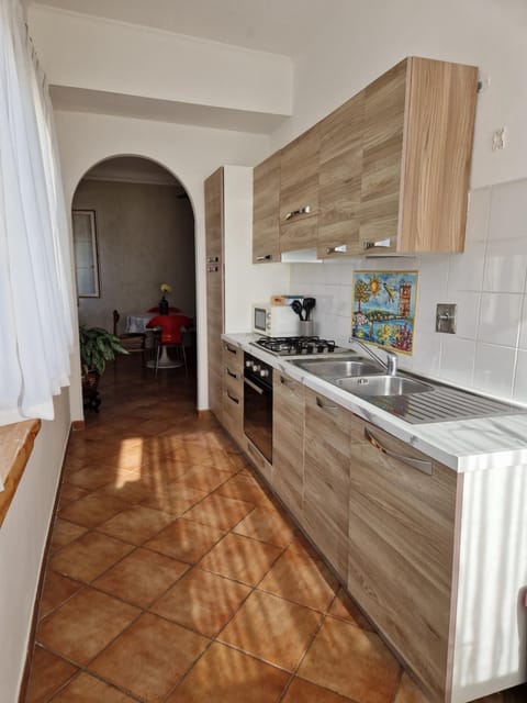 Alloggio Turistico 3 minuti da aeroporto- Fiumicino centro Apartment in Fiumicino