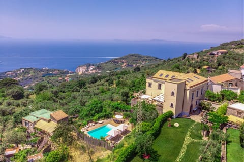 Bird's eye view, Pool view, Sea view