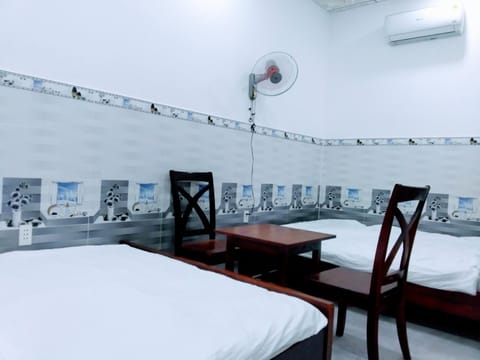 Nhà nghỉ Đế Vương Bed and Breakfast in Ho Chi Minh City