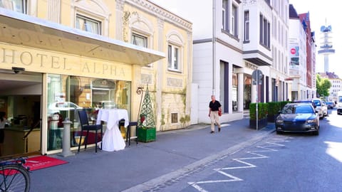 Property building, Facade/entrance