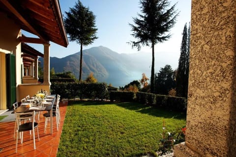 Garden, Lake view, Mountain view