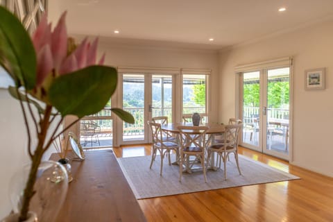 Views On Montpellier House in Healesville