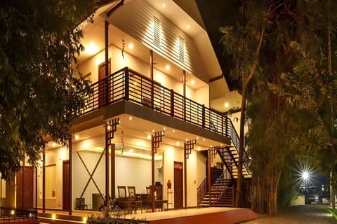 Lhasa Ayurveda and Wellness Resort - A BluSalzz Collection, Kochi, Kerala Hôtel in Kochi