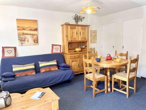 Studio cabine + coin nuit, 6 couchages, Vars Les Claux, proche pistes et commerces - FR-1-330B-174 Cabin in Piedmont