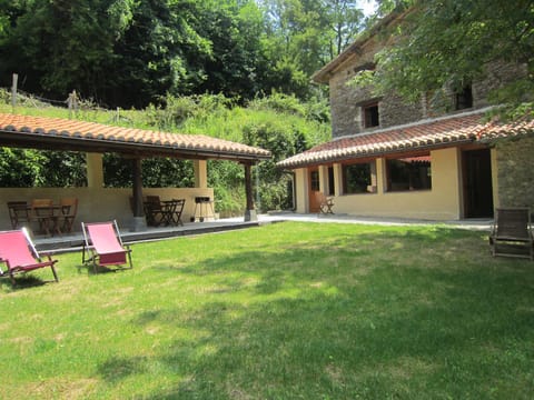 BBQ facilities, Garden