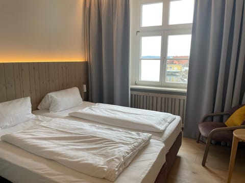 Flair Hotel zum Schiff Hôtel in Meersburg