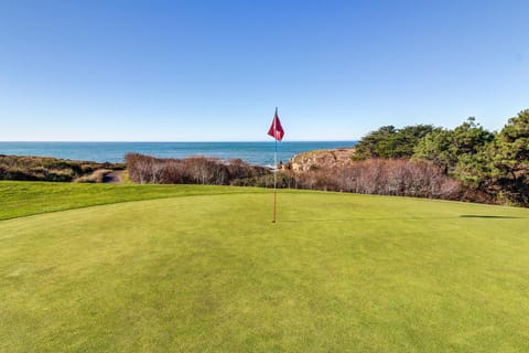 Wild Meadow House in Sonoma County