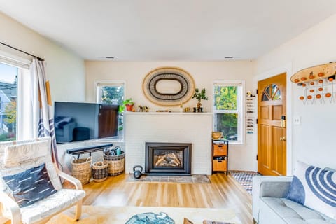 Northlake Excellence House in Lake Union