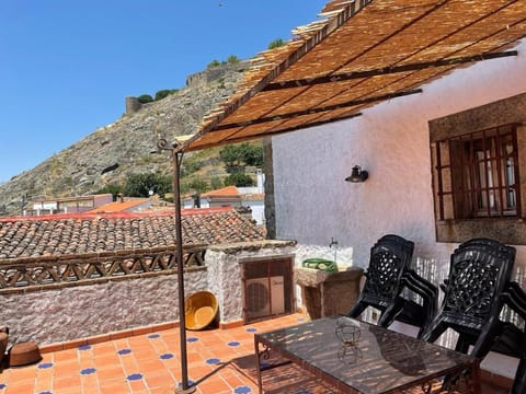 Casa Rural El Fontano House in Extremadura, Spain