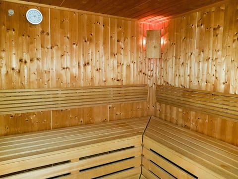 Sauna, Spa and wellness centre/facilities