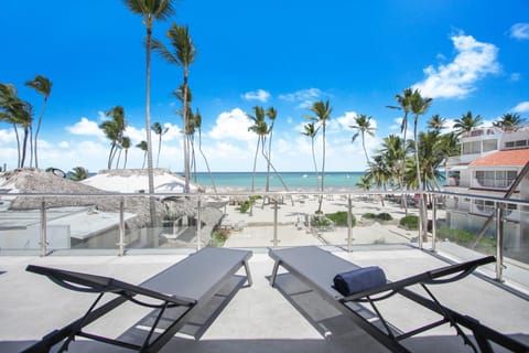 Beach, Sea view, sunbed