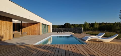 Balcony/Terrace, Swimming pool, Swimming pool