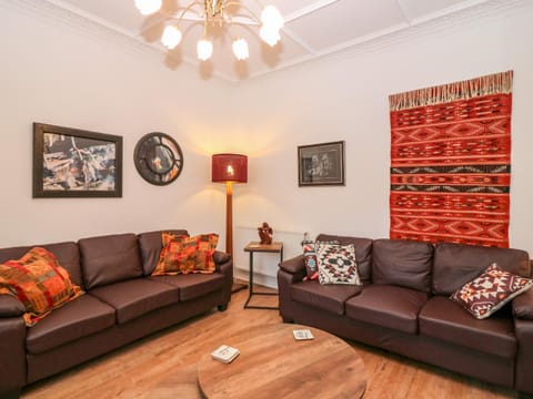 George Cottage House in Scotland